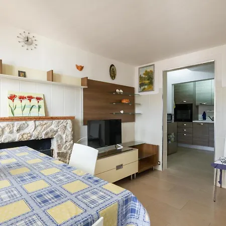 아파트 Racar Residence Apt One Step From The Beach 프리골레