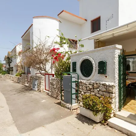 아파트 Racar Residence Apt One Step From The Beach 프리골레